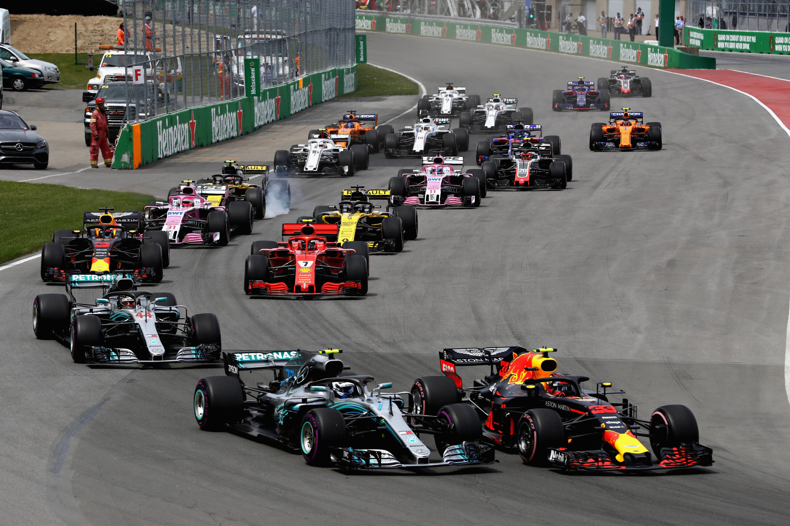Race start of the 2018 Canadian Grand Prix at Circuit Gilles Villeneuve