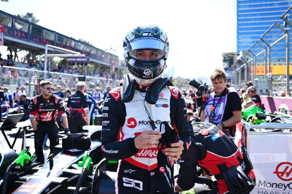 Oliver Bearman will be looking to put down a marker against Esteban Ocon at Haas in the 2025 F1 season 