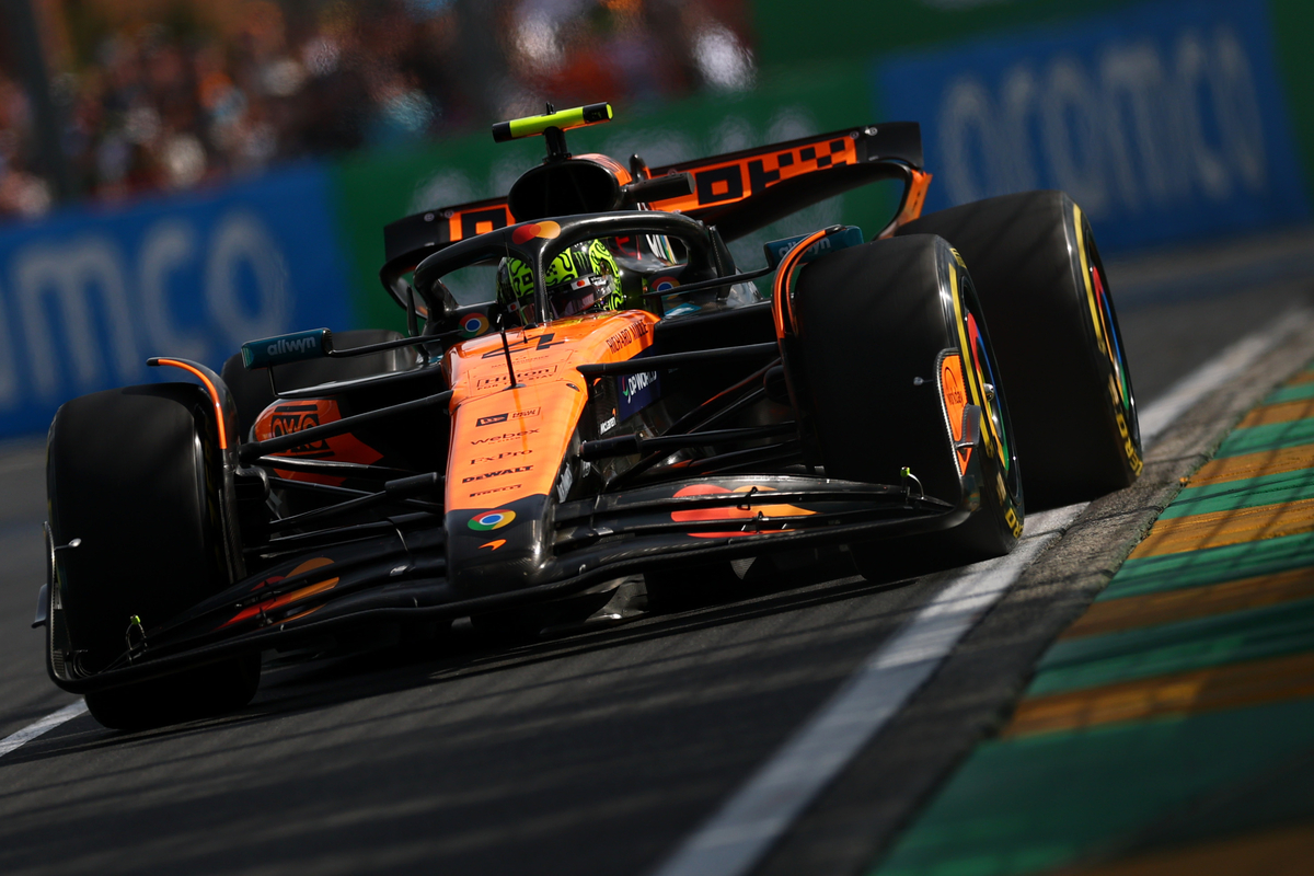 Lando Norris takes pole for McLaren in Qualifying for F1 2025 Australian GP