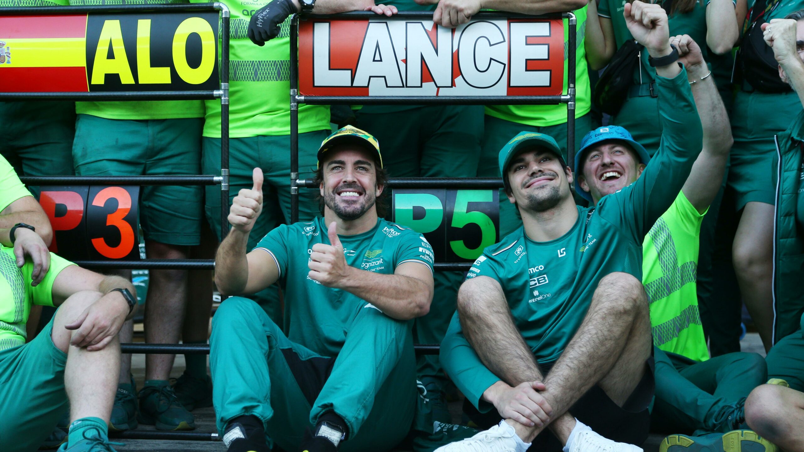 Finish, Portrait, atmosphere, Aut�dromo Jos� Carlos Pace, GP2320a, F1, GP, Brazil Fernando Alonso, Aston Martin F1 Team, 3rd position, Lance Stroll, Aston Martin F1 Team, and the Aston Martin team celebrate after the race