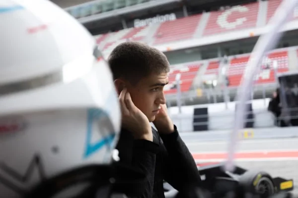 After two seasons in sportscar racing, Nicola Marinangeli returns to open-wheel racing. He joined AIX Racing's F3 lineup to 2025.