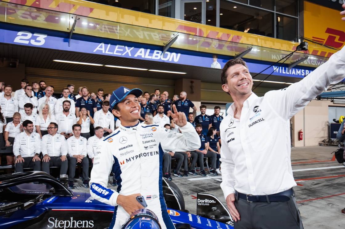 James Vowles alongside Alex Albon in Abu Dhabi 2024