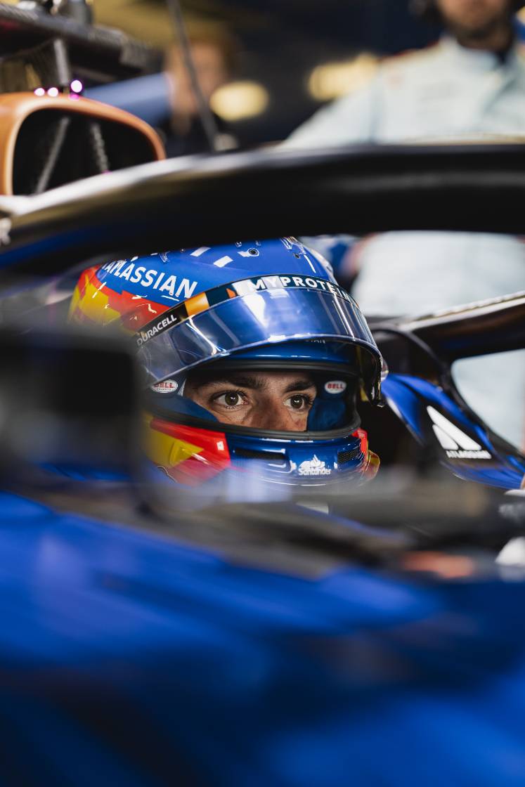 Carlos Sainz's gives debut in Williams Racing's 2025 challenger the FW47