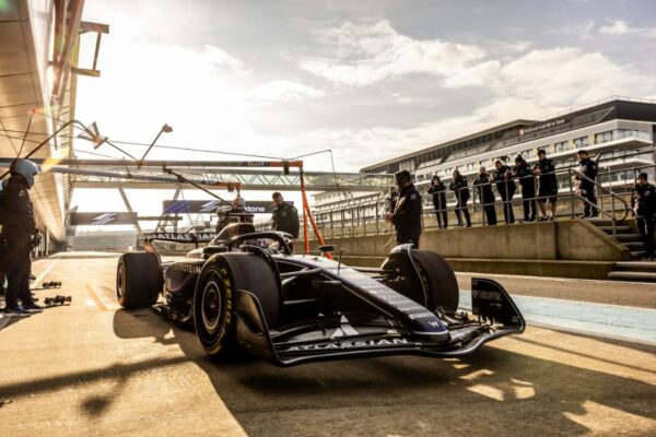 Alexander Albon (THA) Williams Racing FW47. Formula One World Championship, Atlassian Williams Racing F1 FW47 Launch, Silverstone, England, Friday 14th February 2025.